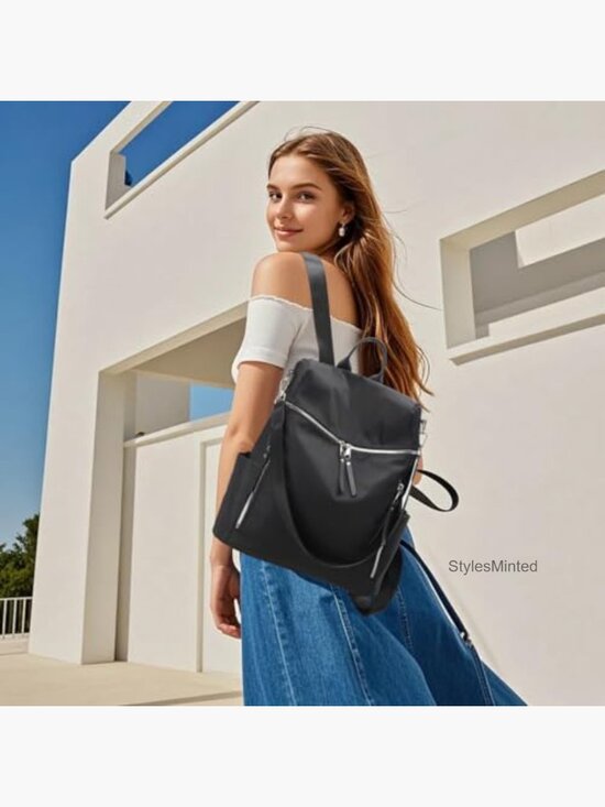 Waterproof Nylon Rucksack Lightweight Casual Travel Daypack 15.6L
